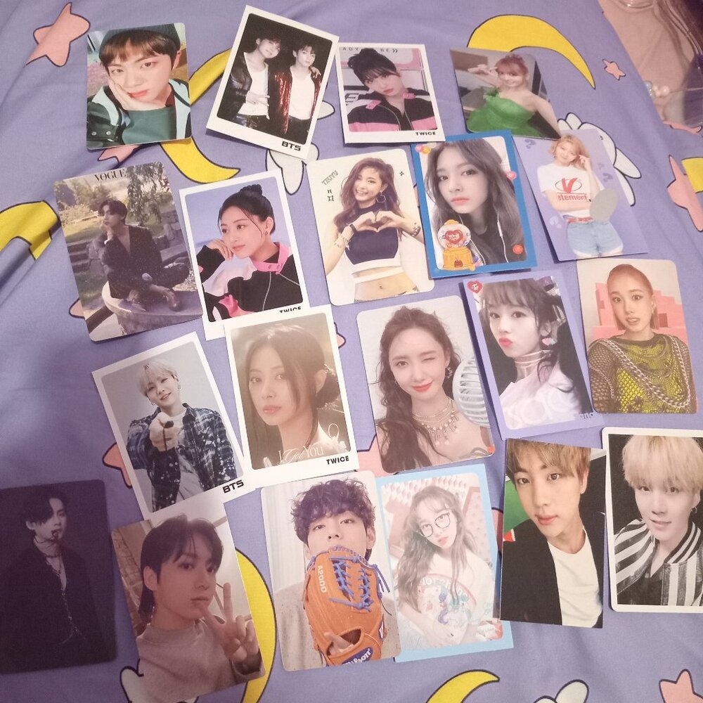 Assorted Of 30 Kpop Photocards